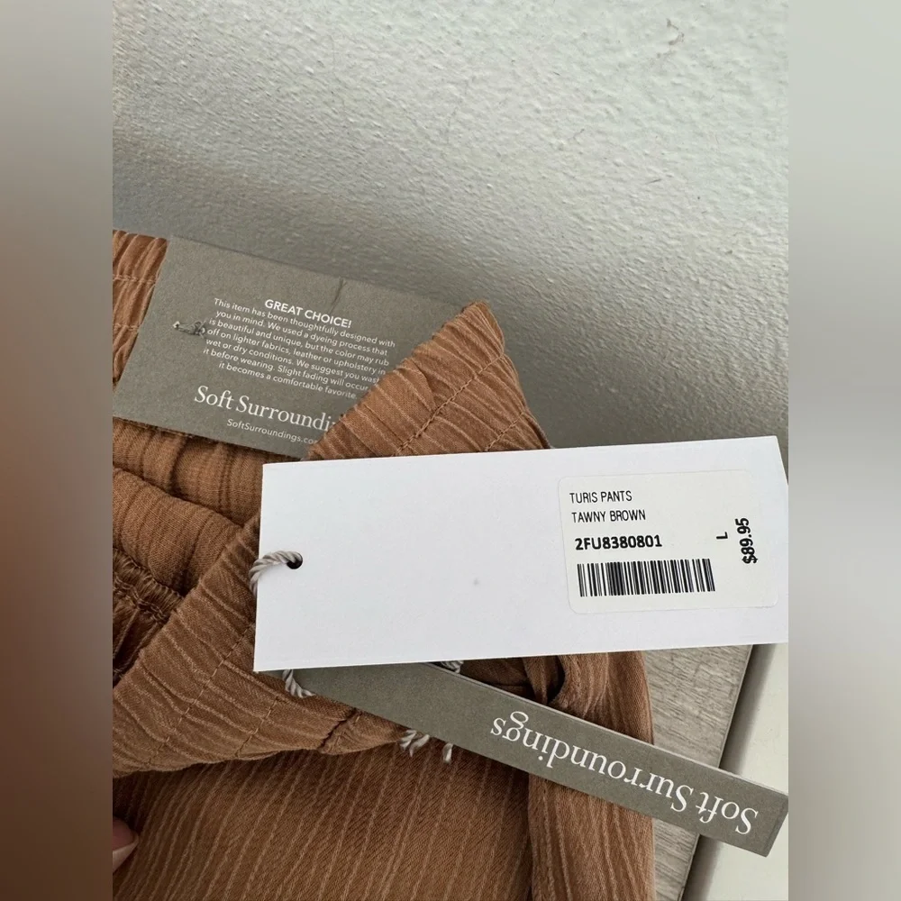 Soft Surroundings Turis Straight Leg Cropped Ankle Pants Silky NWT Large - Picture 10 of 10